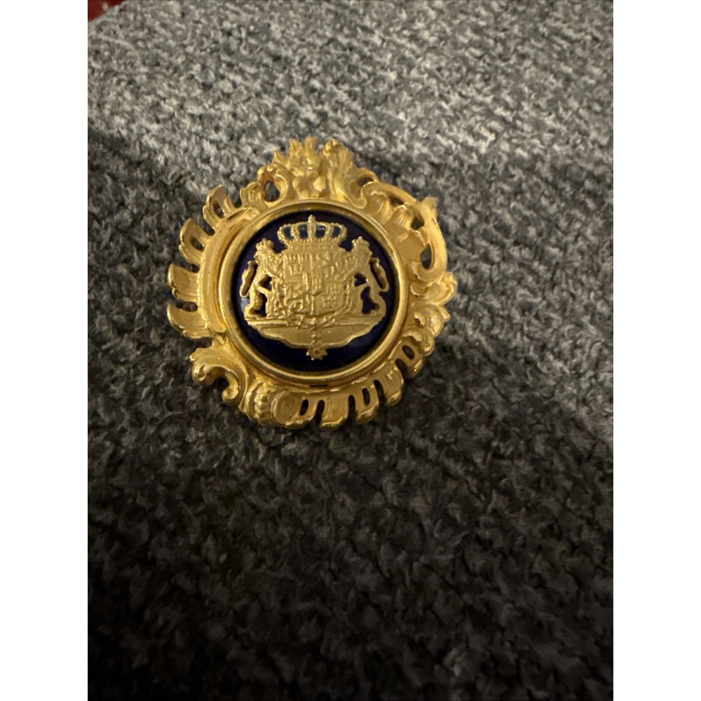 Vintage Sporrong & Co. Gold Plated Blue Enamel Coat of Arms Brooch Pin Sweden